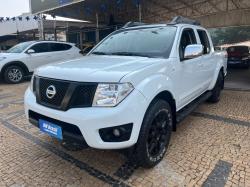 NISSAN Frontier 2.5 SL 4X4 TURBO DIESEL CABINE DUPLA AUTOMTICO