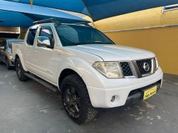 NISSAN Frontier 2.5 LE 4X4 TURBO DIESEL CABINE DUPLA