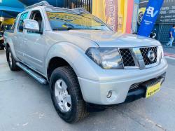 NISSAN Frontier 2.5 LE 4X4 TURBO DIESEL CABINE DUPLA