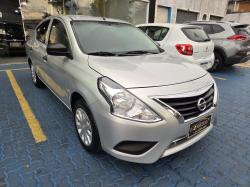 NISSAN Versa Sedan 