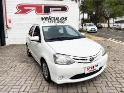 TOYOTA Etios Hatch 1.3 16V 4P FLEX X