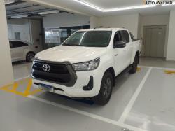 TOYOTA Hilux Caminhonete 2.8 16V 4P SR 4X4 DIESEL CABINE DUPLA AUTOMTICO