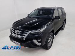 TOYOTA Hilux Caminhonete 