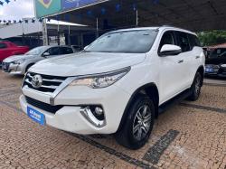 TOYOTA Hilux SW4 2.7 16V 4P FLEX SRV 7 LUGARES AUTOMTICO