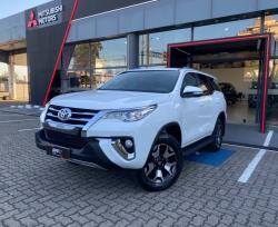 TOYOTA Hilux SW4 2.7 16V 4P FLEX SR 7 LUGARES AUTOMTICO