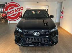 TOYOTA Hilux SW4 2.8 16V 4P GR-S 7LUGARES 4X4 TURBO DIESEL AUTOMTICO