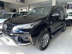 TOYOTA Hilux SW4 2.8 4P SRX 4X4 TURBO DIESEL AUTOMTICO