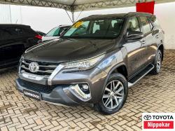 TOYOTA Hilux SW4 2.8 16V 4P SRX 4X4 7 LUGARES TURBO DIESEL AUTOMTICO