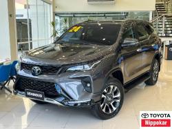 TOYOTA Hilux SW4 2.8 16V 4P SRX PLATINUM 4X4 7 LUGARES TURBO DIESEL AUTOMTICO