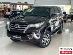 TOYOTA Hilux SW4 2.8 4P SRX 4X4 TURBO DIESEL AUTOMTICO