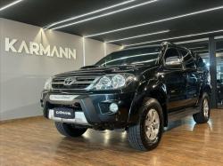 TOYOTA Hilux SW4 3.0 16V 4P SRV 4X4 7 LUGARES TURBO DIESEL AUTOMTICO