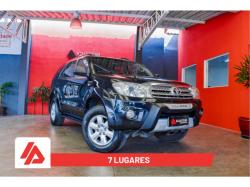 TOYOTA Hilux SW4 