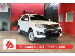 TOYOTA Hilux SW4 