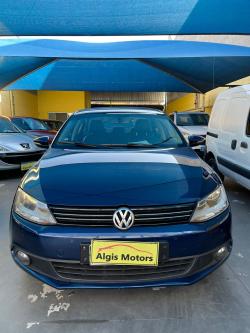 VOLKSWAGEN Jetta 2.0 4P FLEX CONFORTLINE AUTOMTICO