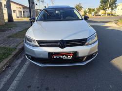 VOLKSWAGEN Jetta 2.0 4P CONFORTLINE FLEX