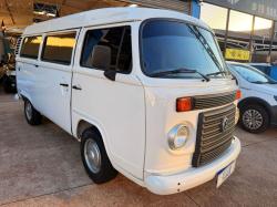 VOLKSWAGEN Kombi 1.4 FLEX STD 9 LUGARES