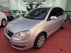 VOLKSWAGEN Polo Sedan 1.6 4P FLEX