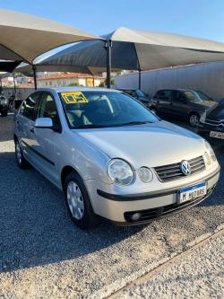 VOLKSWAGEN Polo Sedan 1.6 4P FLEX