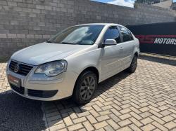 VOLKSWAGEN Polo Sedan 1.6 4P FLEX