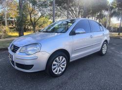 VOLKSWAGEN Polo Sedan 1.6 4P FLEX