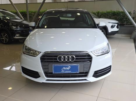 AUDI A1 1.4 16V 4P TFSI SPORTBACK ATRACTION S-TRONIC AUTOM�TICO, Foto 2