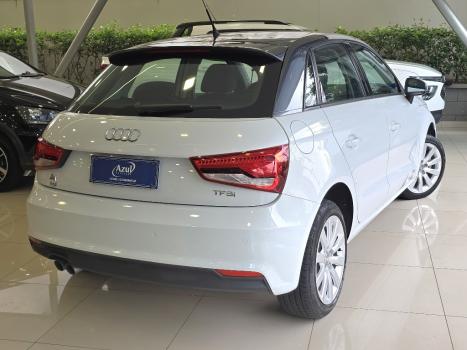 AUDI A1 1.4 16V 4P TFSI SPORTBACK ATRACTION S-TRONIC AUTOM�TICO, Foto 6