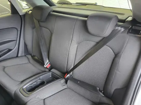 AUDI A1 1.4 16V 4P TFSI SPORTBACK ATRACTION S-TRONIC AUTOM�TICO, Foto 15