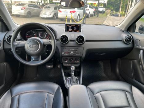 AUDI A1 1.4 16V 4P TFSI ATRACTION S-TRONIC AUTOM�TICO, Foto 5