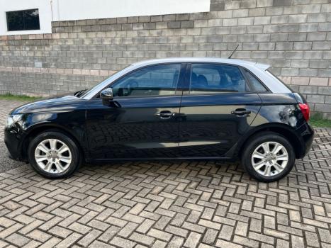 AUDI A1 1.4 16V 4P TFSI ATRACTION S-TRONIC AUTOM�TICO, Foto 12