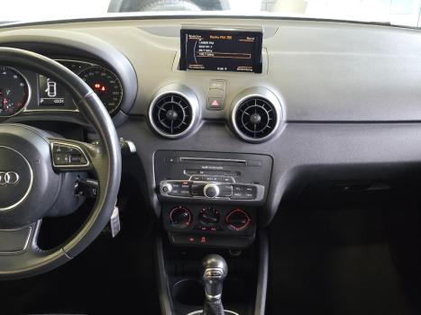 AUDI A1 1.4 16V 4P TFSI SPORTBACK ATRACTION S-TRONIC AUTOM�TICO, Foto 8