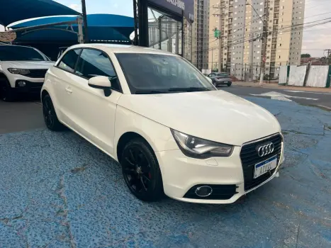 AUDI A1 1.4 16V TFSI ATRACTION S-TRONIC AUTOM�TICO, Foto 1