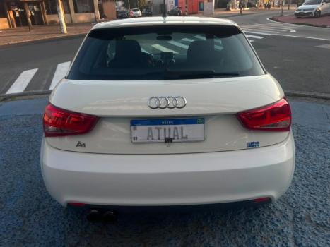 AUDI A1 1.4 16V TFSI ATRACTION S-TRONIC AUTOMÁTICO, Foto 4