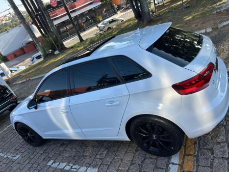 AUDI A3 1.4 16V 4P TFSI SPORTBACK AMBIENTE S-TRONIC AUTOMTICO, Foto 5