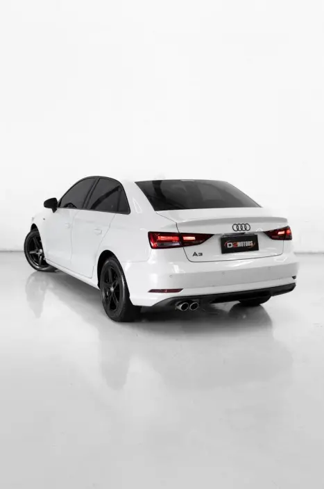 AUDI A3 1.4 16V 4P TFSI SPORTBACK S-TRONIC AUTOMTICO, Foto 4