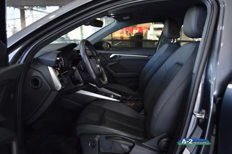 AUDI A3 2.0 16V 4P 40 TFSI MHEV H�BRIDO S-LINE TIPTRONIC AUTOM�TICO, Foto 3