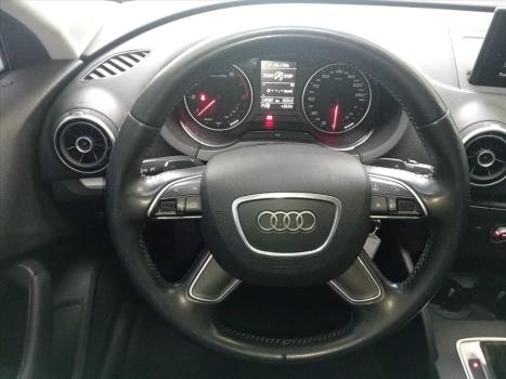 AUDI A3 Sedan 1.4 16V 4P TFSI ATTRACTION S-TRONIC AUTOMTICO, Foto 8