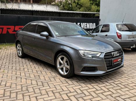 AUDI A3 Sedan 1.4 16V 4P TFSI AMBIENTE S-TRONIC AUTOM�TICO, Foto 2