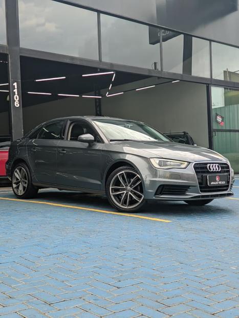 AUDI A3 Sedan 1.4 16V 4P TFSI ATTRACTION S-TRONIC AUTOM�TICO, Foto 3