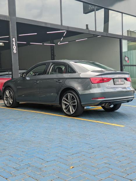AUDI A3 Sedan 1.4 16V 4P TFSI ATTRACTION S-TRONIC AUTOM�TICO, Foto 6