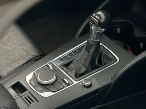 AUDI A3 Sedan 1.8 16V 4P TFSI AMBITION S-TRONIC AUTOM�TICO, Foto 13