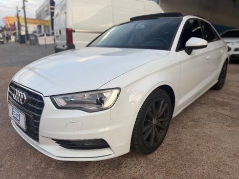 AUDI A3 Sedan 1.8 16V 4P TFSI AMBITION S-TRONIC AUTOM�TICO, Foto 2
