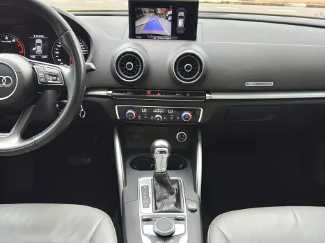 AUDI A3 Sedan , Foto 10