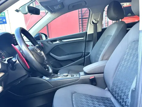 AUDI A3 Sedan , Foto 8