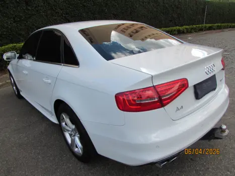 AUDI A4 1.8 4P TFSI ATTRACTION MULTITRONIC AUTOM�TICO, Foto 4