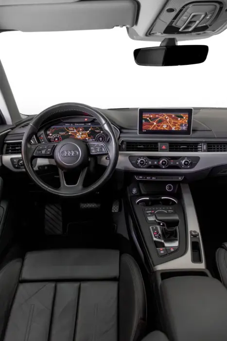 AUDI A4 2.0 16V 4P TFSI AMBIENTE MULTITRONIC AUTOM�TICO, Foto 10