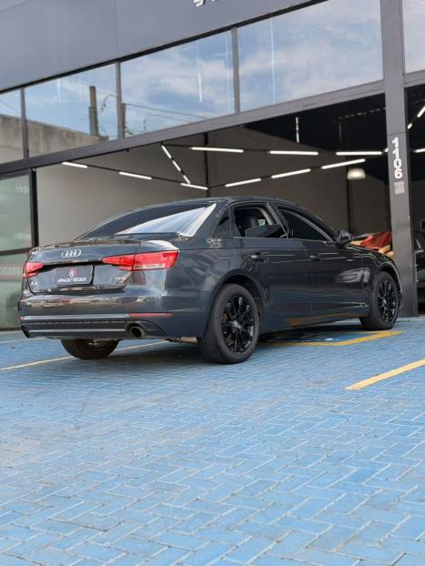 AUDI A4 2.0 16V 4P TFSI ATTRACTION AUTOMÁTICO, Foto 4