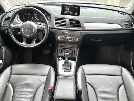 AUDI Q3 1.4 4P 35 TFSI BLACK S LINE S-TRONIC AUTOM�TICO, Foto 6