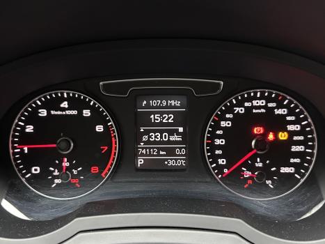 AUDI Q3 1.4 4P 35 TFSI BLACK S LINE S-TRONIC AUTOM�TICO, Foto 12