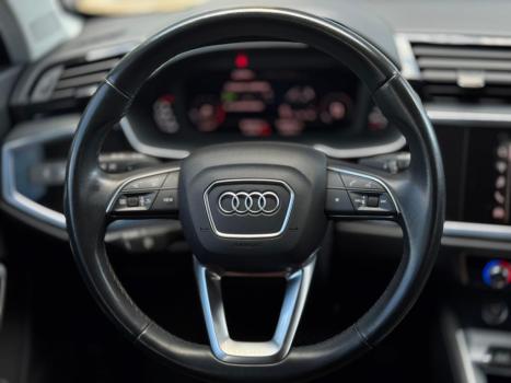 AUDI Q3 1.4 4P 35 TFSI BLACK S LINE S-TRONIC AUTOM�TICO, Foto 18