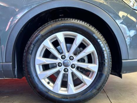 AUDI Q3 1.4 4P 35 TFSI PRESTIGE PLUS S-TRONIC AUTOM�TICO, Foto 18